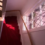 Prázdninový dům House With Sunny Garden
