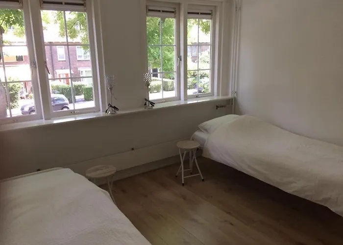 Holiday home House With Sunny Garden Rotterdam